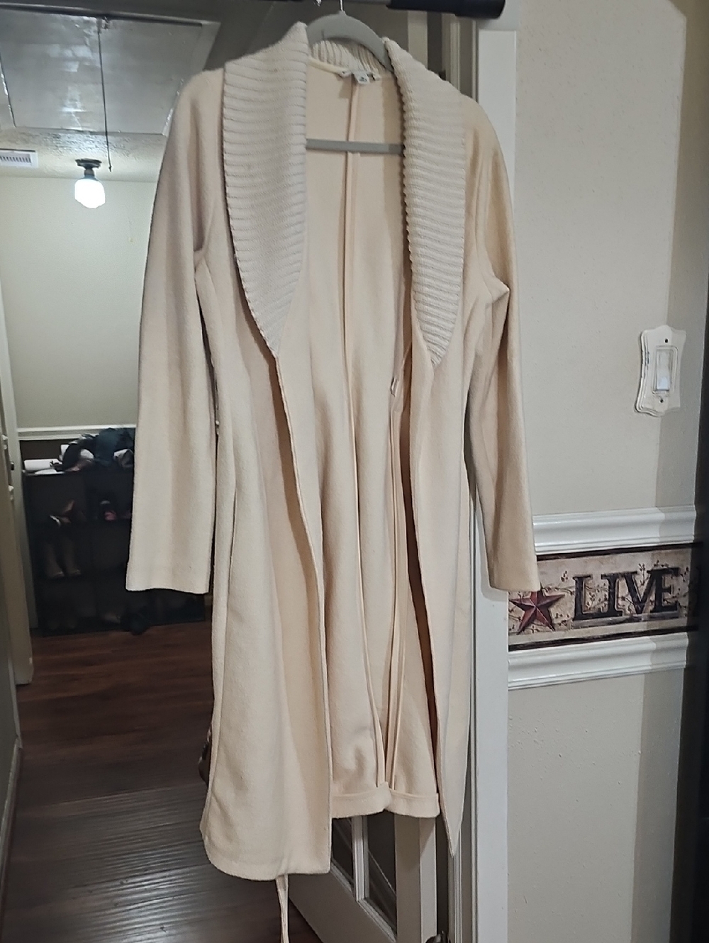 Banana Republic Cream 100% Wool Shawl Coat with Belt - Size Medium